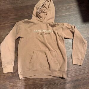 Abercrombie and Fitch boys tan / khaki / brown hoodie. Size 13/14.